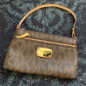 Michael Kors wristlet